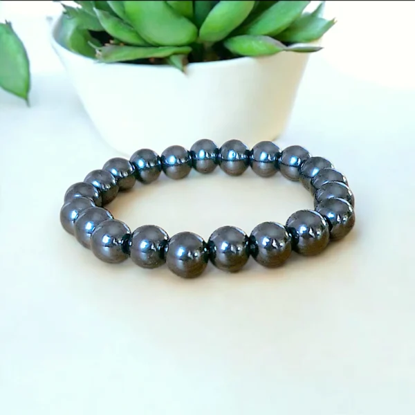 Bracelet Fantaisie Effet Pierre Hématite – Sobriété & Élégance Métallique